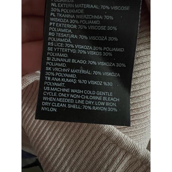 NWT H&M Women's Ribbed Knit Strappy Tank Top Sleeveless Cream Tan Size XL - Picture 10 of 10